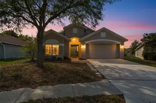 3816 Beaumont Loop, Spring Hill, FL 34609 - Photo 2