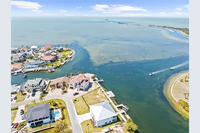 3387 Gulf Winds Circle, Hernando Beach, FL 34607 - Photo 2