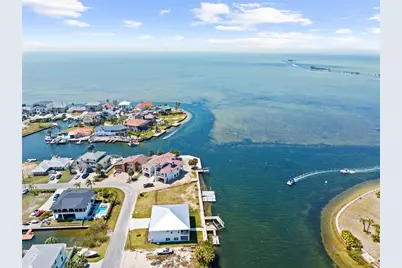 3387 Gulf Winds Circle, Hernando Beach, FL 34607 - Photo 16