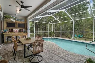 10139 Highcrest Lane, New Port Richey, FL 34654 - Photo 2