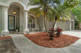 10139 Highcrest Ln, New Port Richey, FL 34654 - Photo 6