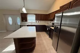 2392 Fairview Rd, Spring Hill, FL 34609 - Photo 6