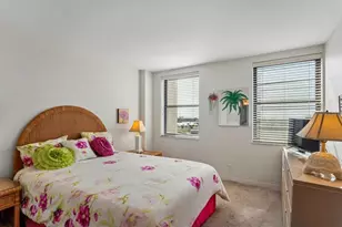 10355 Paradise Blvd, Treasure Island, FL 33706 - Photo 30