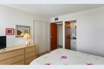 10355 Paradise Boulevard #604, Treasure Island, FL 33706 - Photo 32