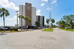 10355 Paradise Blvd, Treasure Island, FL 33706 - Photo 44