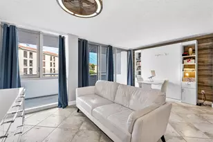 470 3rd St S, Saint Petersburg, FL 33701 - Photo 20