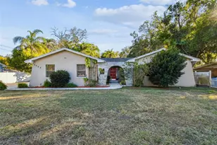 5005 Puritan Rd, Tampa, FL 33617 - Photo 2