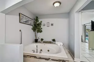 5005 Puritan Rd, Tampa, FL 33617 - Photo 42