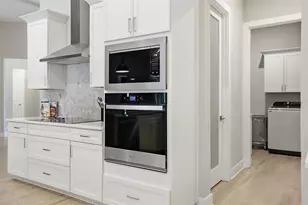 13232 Oldenburg Dr, Hudson, FL 34667 - Photo 32