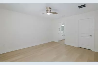 2851 Butterfly Landing Drive, Land O Lakes, FL 34638 - Photo 16