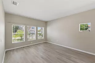 8730 Briggs Marsh Ct, New Port Richey, FL 34654 - Photo 18