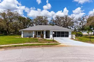 8711 Gold Pine Dr, Port Richey, FL 34668 - Photo 2