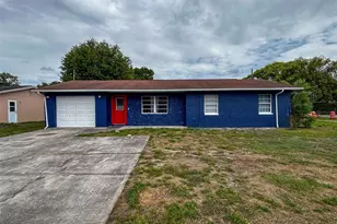 39219 5th Ave, Zephyrhills, FL 33542 - Photo 2