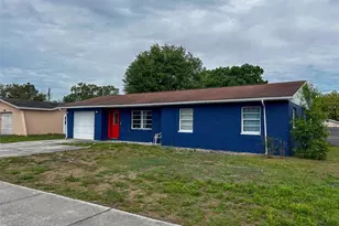 39219 5th Ave, Zephyrhills, FL 33542 - Photo 1