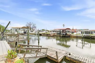 13538 Leslie Dr, Hudson, FL 34667 - Photo 4