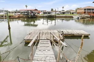 13538 Leslie Dr, Hudson, FL 34667 - Photo 1