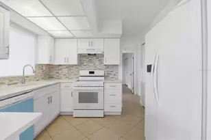 13538 Leslie Dr, Hudson, FL 34667 - Photo 28