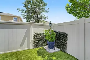 30959 Parrot Reef Ct, Wesley Chapel, FL 33545 - Photo 38