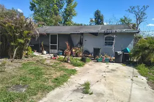 6810 Shady Acres Blvd, New Port Richey, FL 34653 - Photo 2