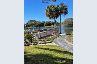 2688 Pine Ridge Way N #D2, Palm Harbor, FL 34684 - Photo 18