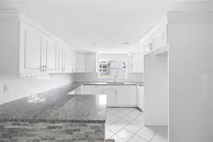 9720 Rainbow Ln, Port Richey, FL 34668 - Photo 16