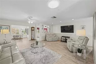 6347 Darien Way, Spring Hill, FL 34606 - Photo 10