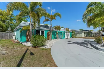 3345 Blue Bird Drive, Holiday, FL 34690 - Photo 4