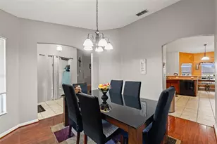 10442 Lansfield St, Spring Hill, FL 34608 - Photo 4