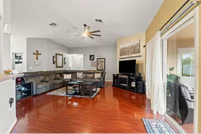 10442 Lansfield Street, Spring Hill, FL 34608 - Photo 10