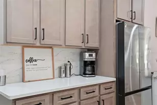 9013 Mississippi Run, Weeki Wachee, FL 34613 - Photo 14