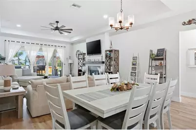 9013 Mississippi Run, Weeki Wachee, FL 34613 - Photo 20