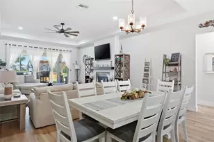 9013 Mississippi Run, Weeki Wachee, FL 34613 - Photo 20