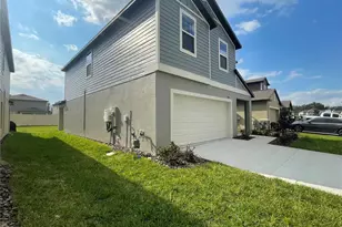 9645 Carabiner Wy, Land O Lakes, FL 34637 - Photo 4