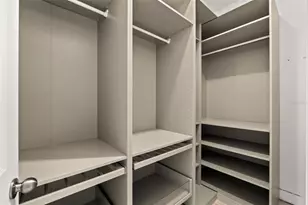 18696 Malinche Loop, Spring Hill, FL 34610 - Photo 20