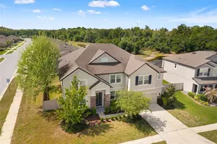 18696 Malinche Loop, Spring Hill, FL 34610 - Photo 2