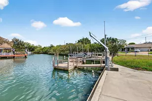 6645 Harbor Dr, Hudson, FL 34667 - Photo 28