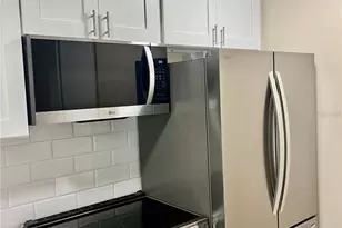 1423 Pine Glen Ln, Tarpon Springs, FL 34688 - Photo 6