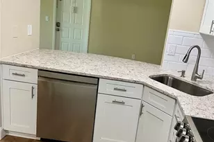 1423 Pine Glen Ln, Tarpon Springs, FL 34688 - Photo 8