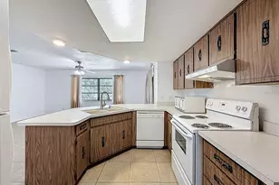 6496 Jamaica Rd, Spring Hill, FL 34606 - Photo 12