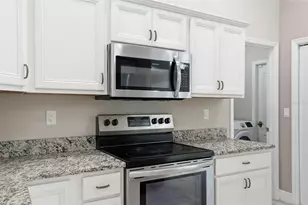 4128 Everett Ave, Spring Hill, FL 34609 - Photo 8