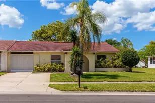 11341 Winwood Pl, Port Richey, FL 34668 - Photo 1