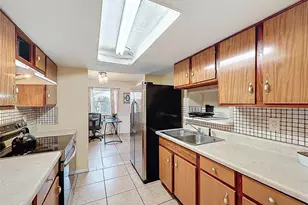 16026 Surrey Dr, Hudson, FL 34667 - Photo 24