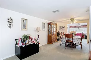 11114 White Oak Ln, Port Richey, FL 34668 - Photo 16