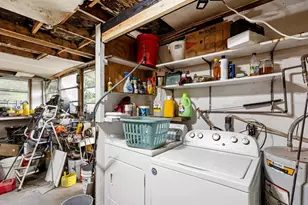 1810 Green Ridge Rd, Tampa, FL 33619 - Photo 16