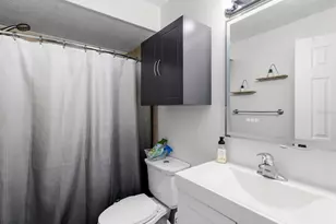 1810 Green Ridge Rd, Tampa, FL 33619 - Photo 10