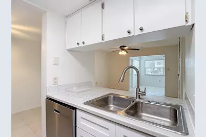 5132 Amulet Drive #105, New Port Richey, FL 34652 - Photo 16