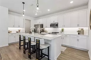 4276 Darby Ct, Eustis, FL 32736 - Photo 4