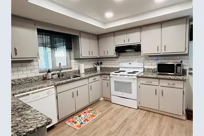 6031 Wyoming Avenue, New Port Richey, FL 34653 - Photo 10