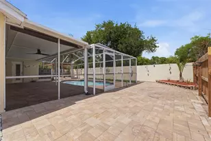 11421 Glenmont Dr, Tampa, FL 33635 - Photo 38