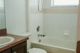 3229 Dunstable Dr, Land O Lakes, FL 34638 - Photo 12